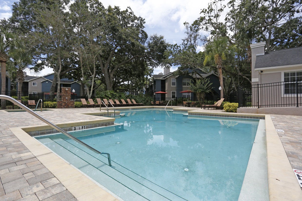 Stonegate Apartments Image 2
