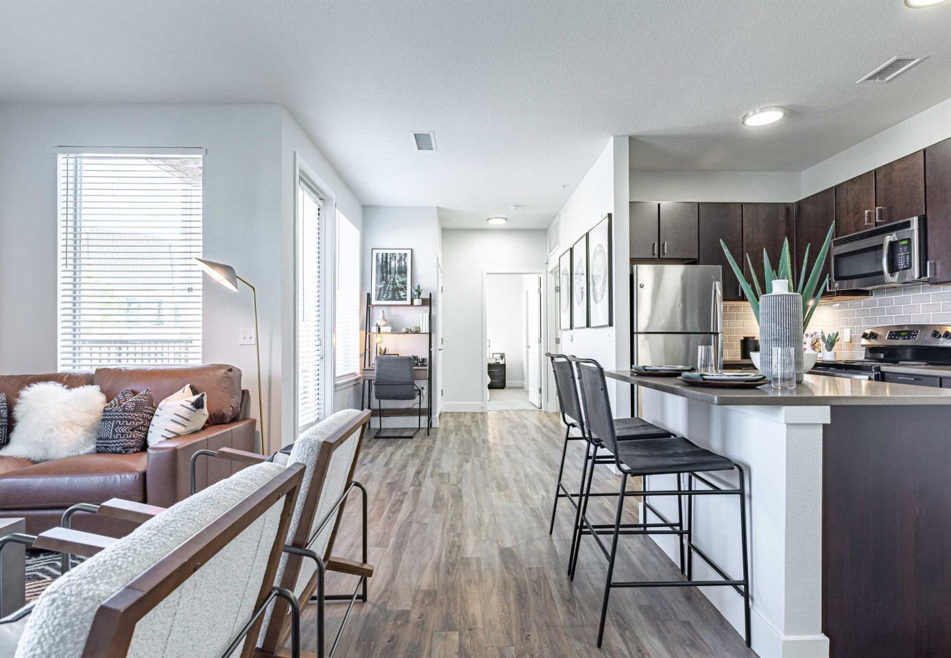 RockVue Apartments Image 8