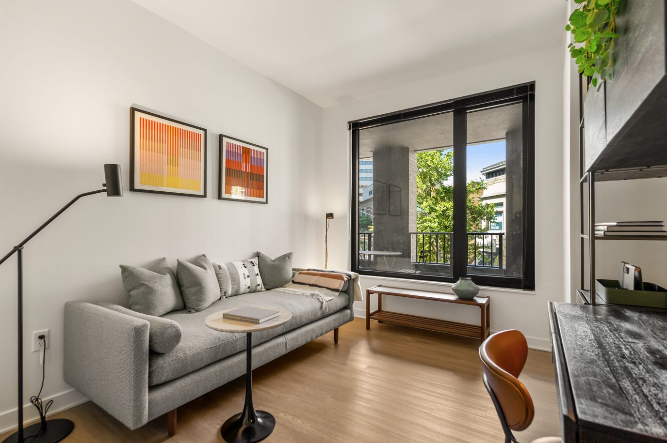 Solaire 7607 Image 9