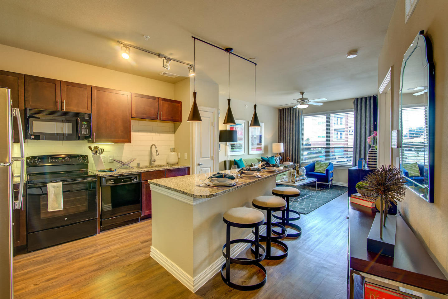 Keller Springs Crossing Apartments Image 31