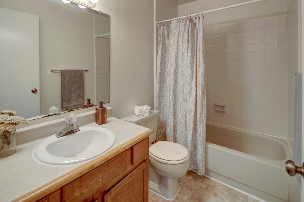 The Legacy Apartment Homes Image 14