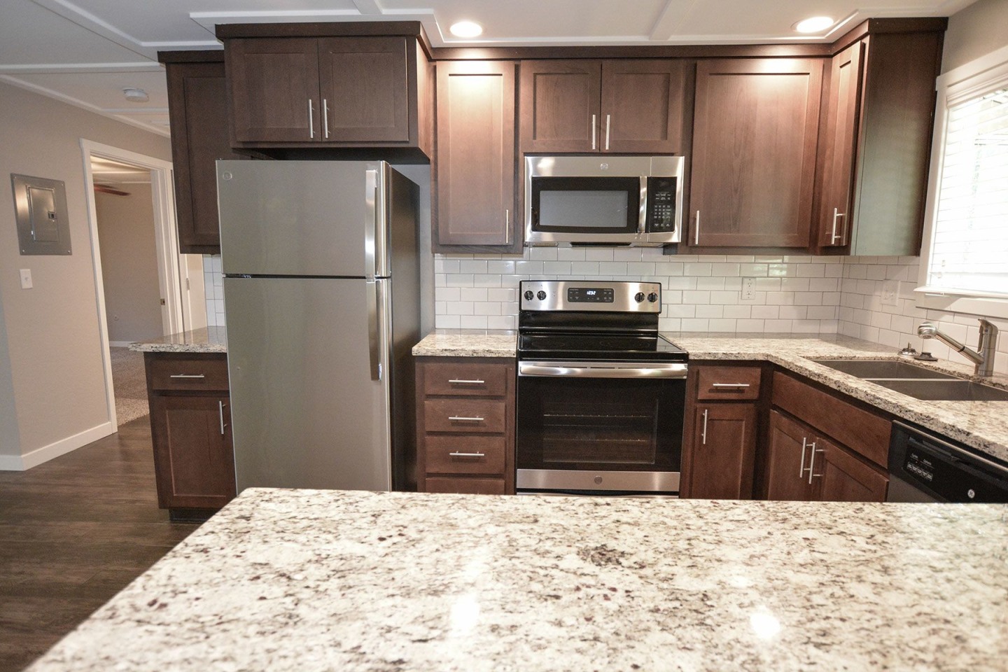 Persimmon Terrace Image 8
