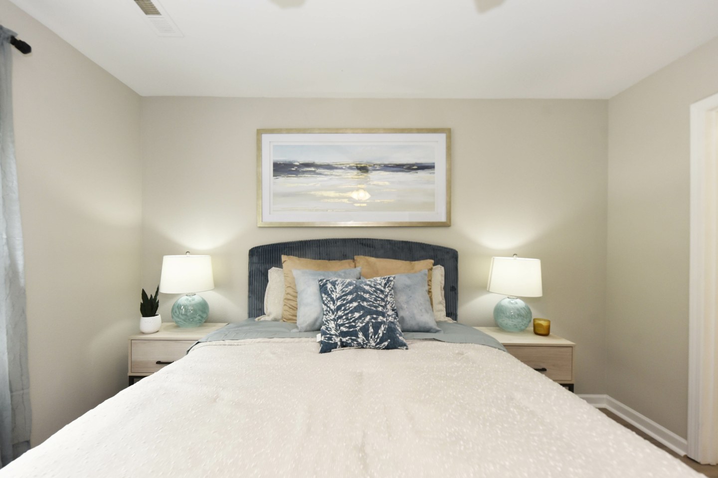 Residences at Devanshire Image 8
