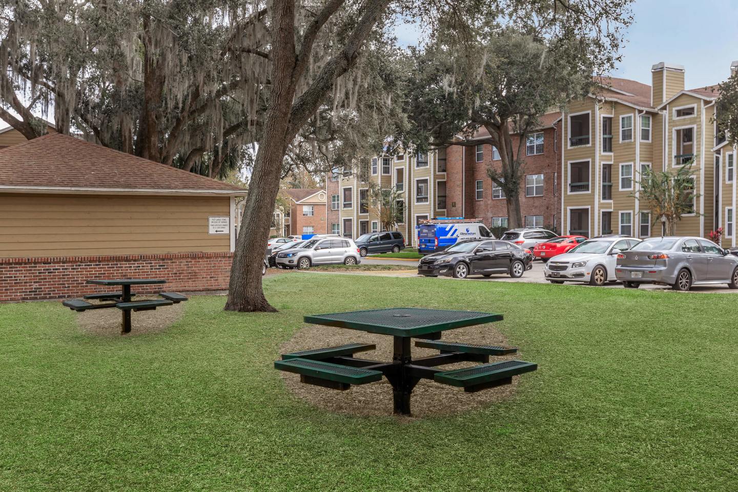 Regency Gardens Condos Image 23