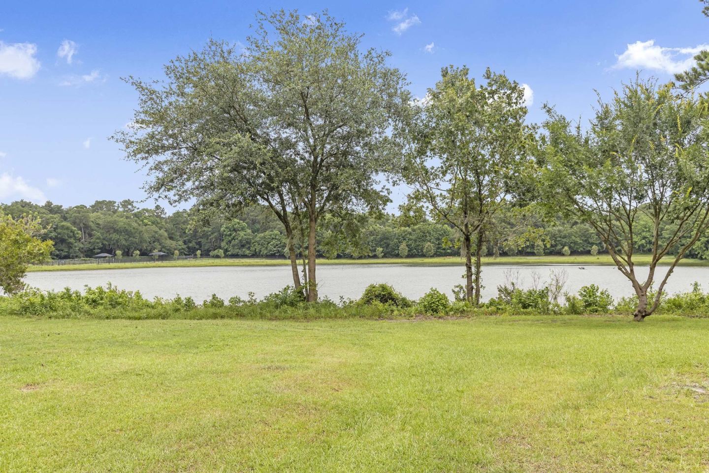 Lakeview Oaks Image 20