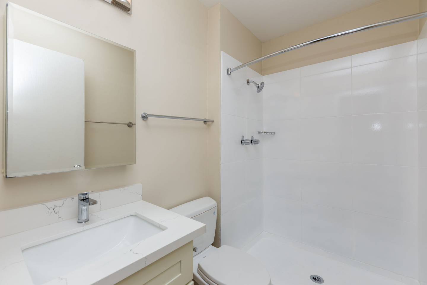 345 MacArthur Apartments Image 34