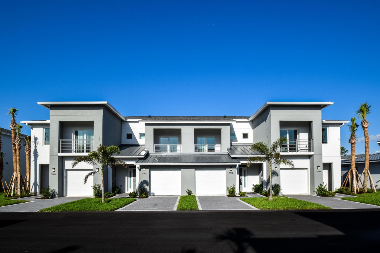 Torino Lakes Rental Townhomes Image 1