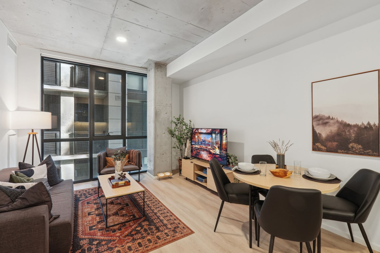 Velaris Living Image 14