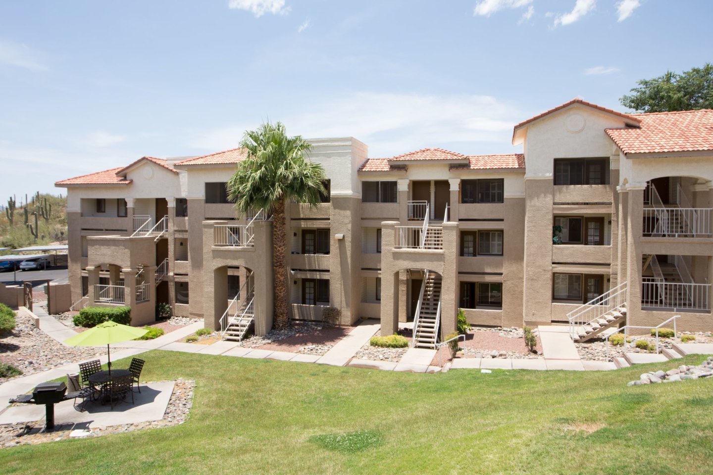 Promontory Apartment Homes Image 9