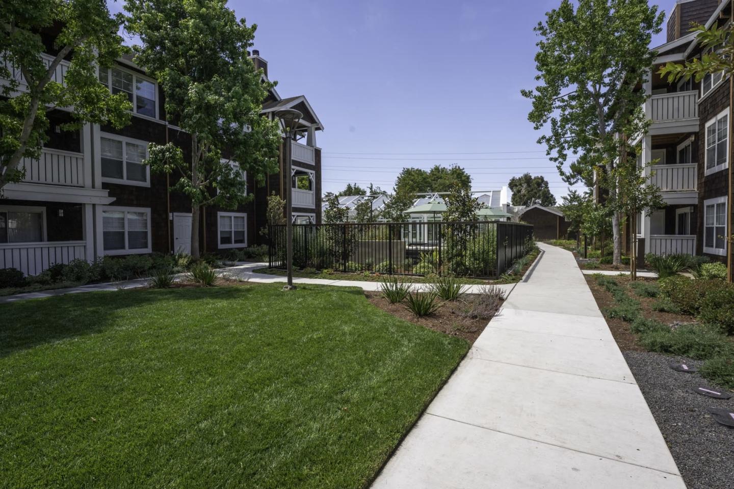 Pescadero Apartments Image 23