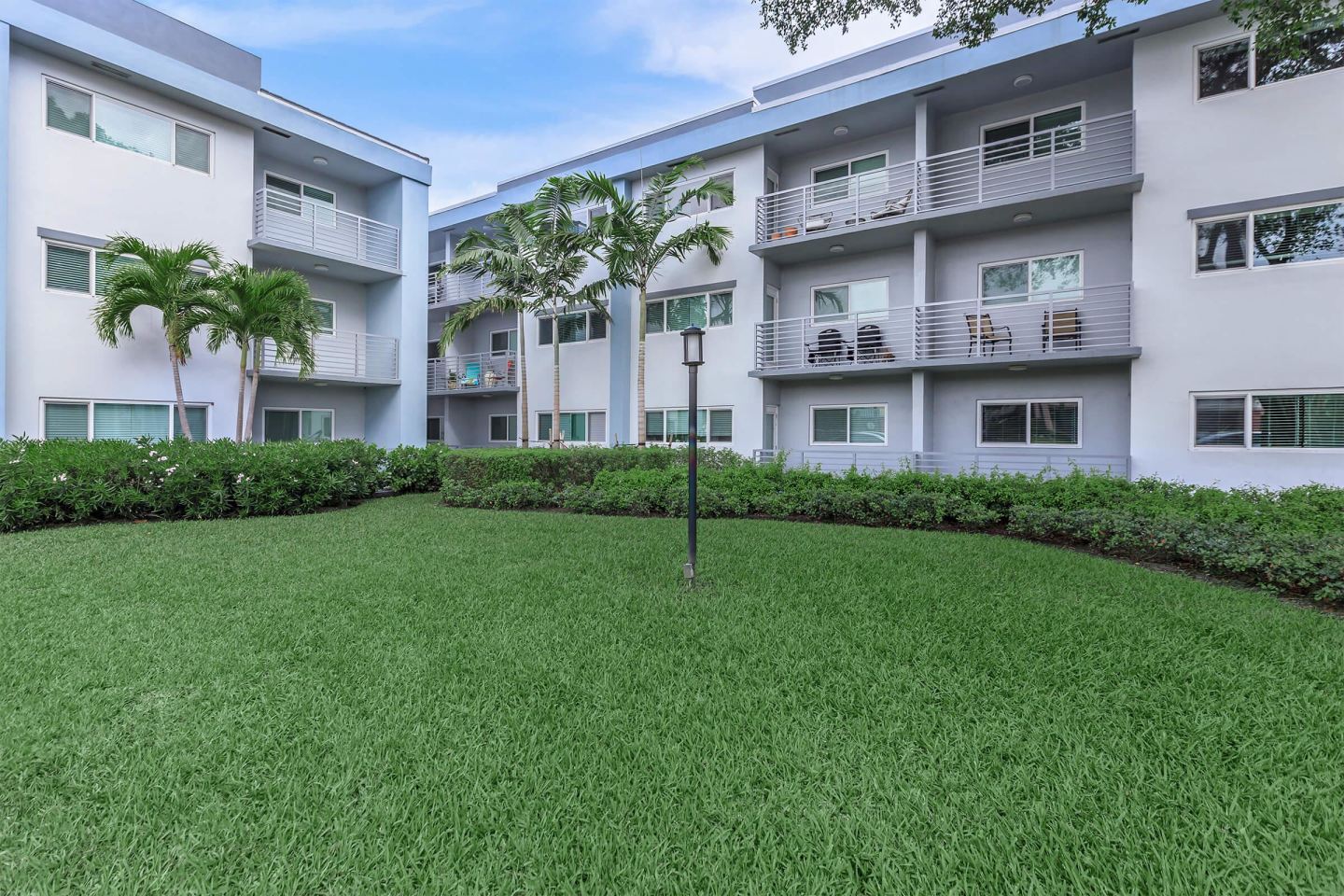 2500 Boca on Federal Image 6