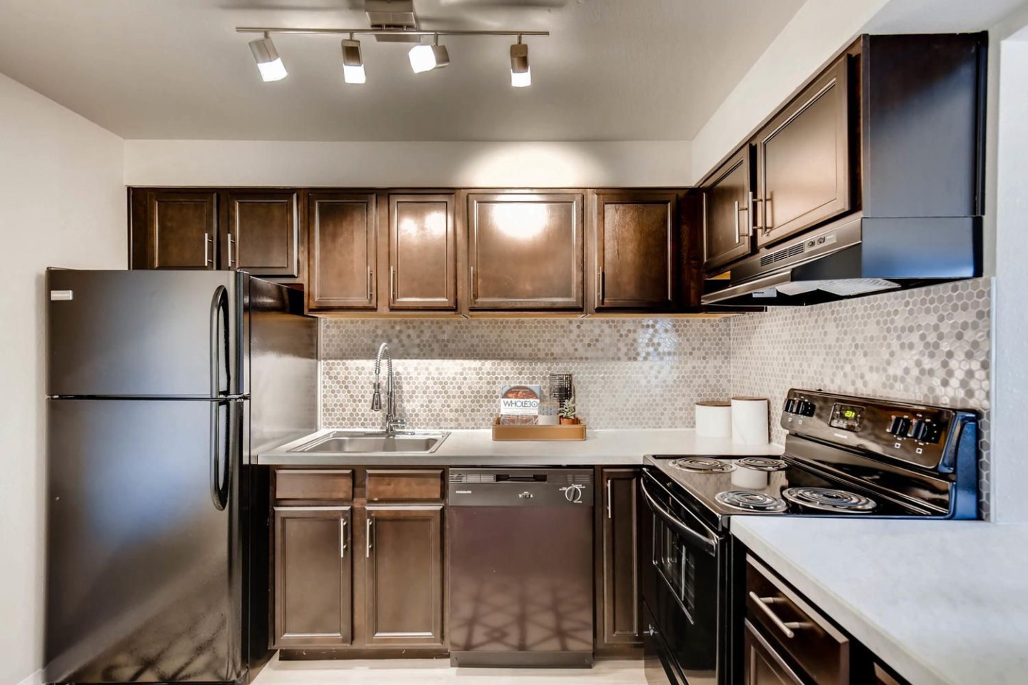 Copperwood Apartments Image 14