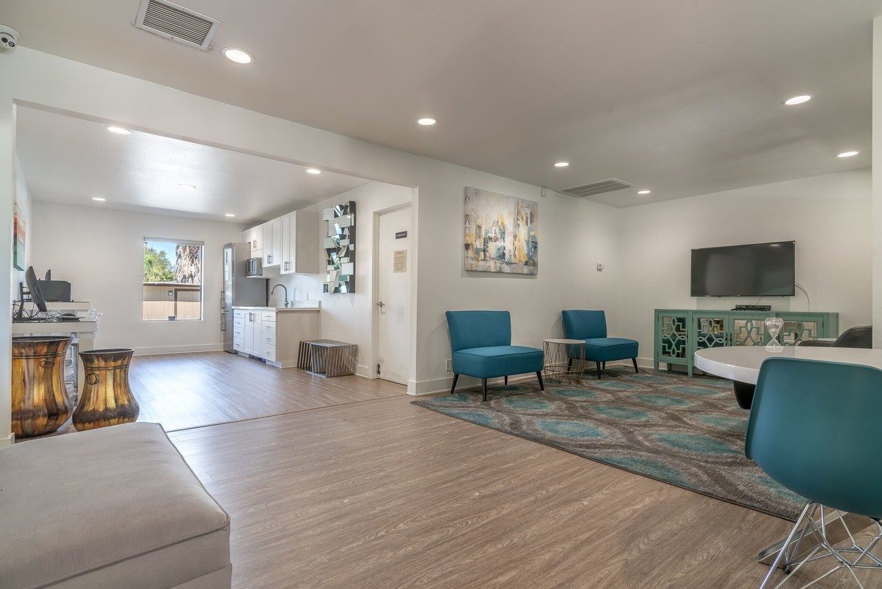 Laurel Heights Image 9