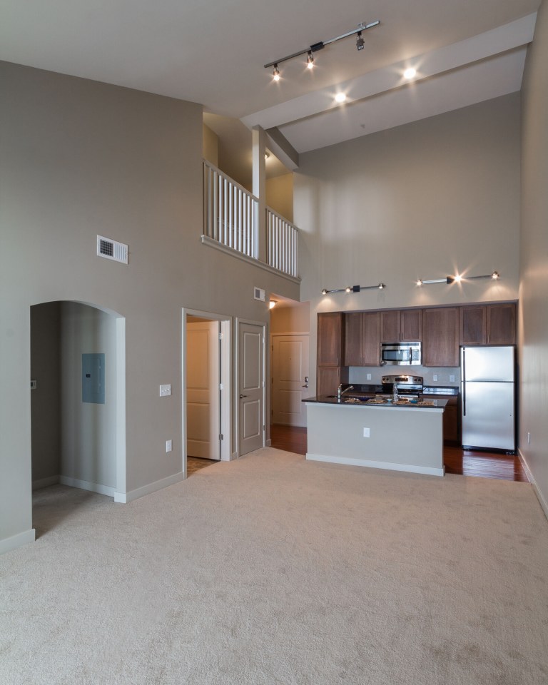 Promenade Pointe Image 14