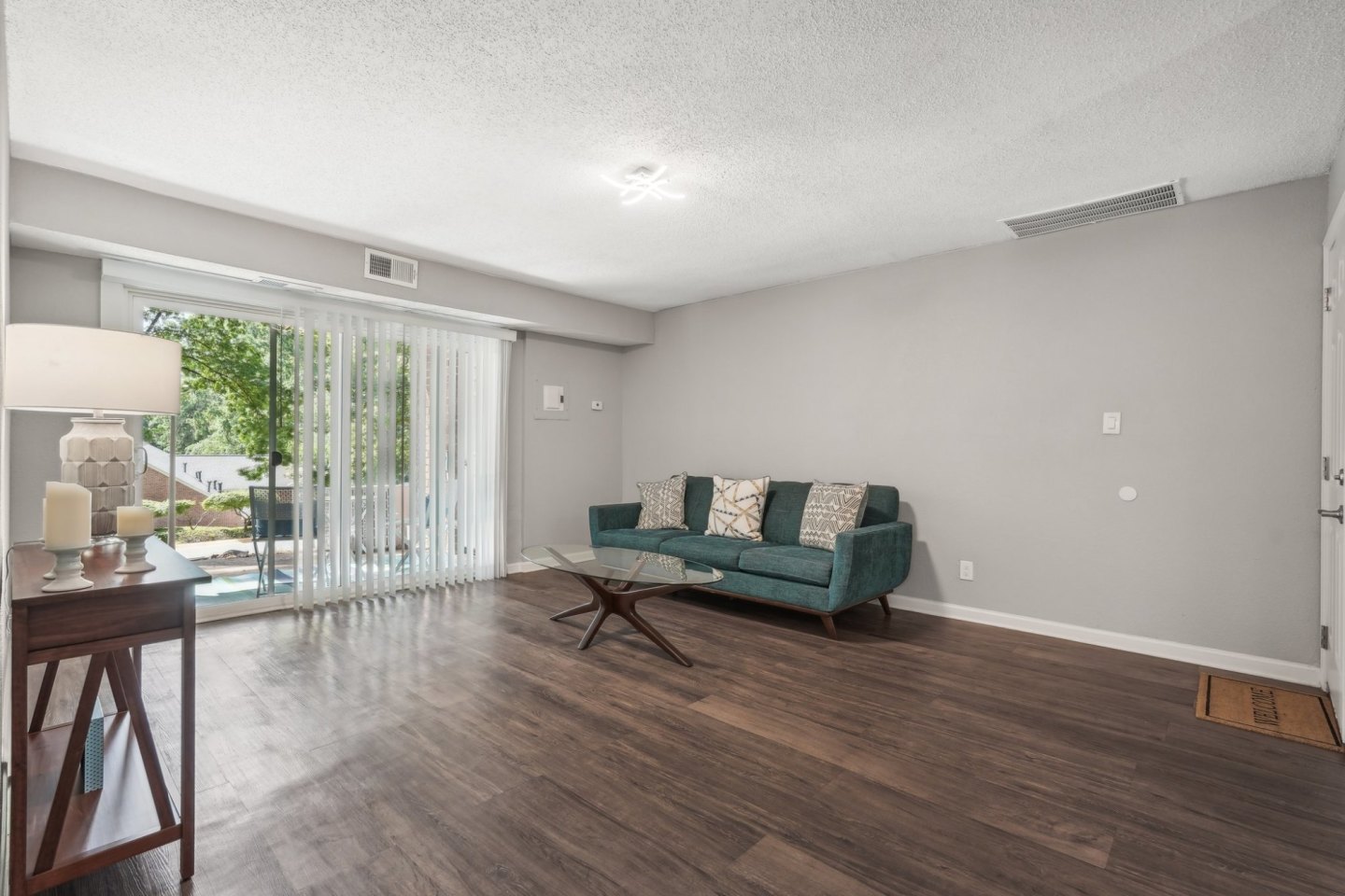 Avondale Village Image 38