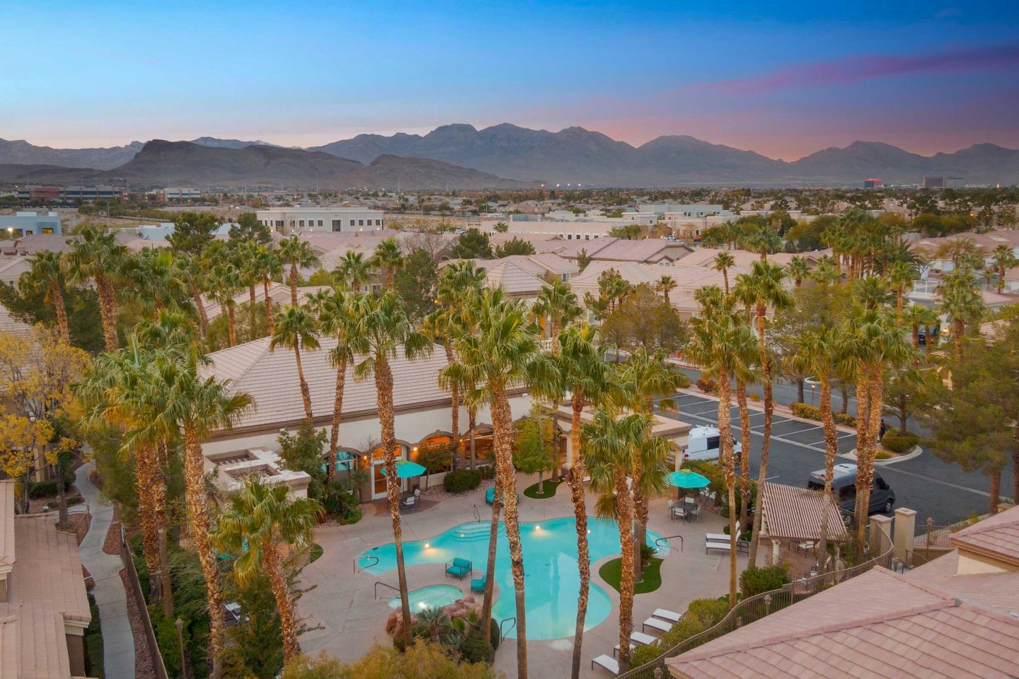 Resort at the Lakes Image 89