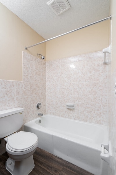 Boulder Court Apartments Image 16