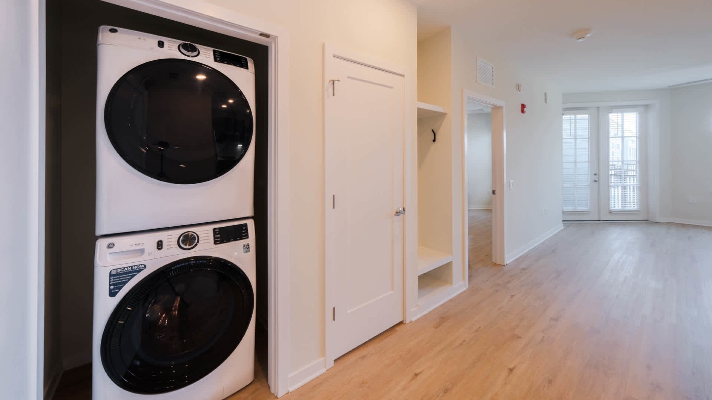 Alexan Harrison Apartments Image 11
