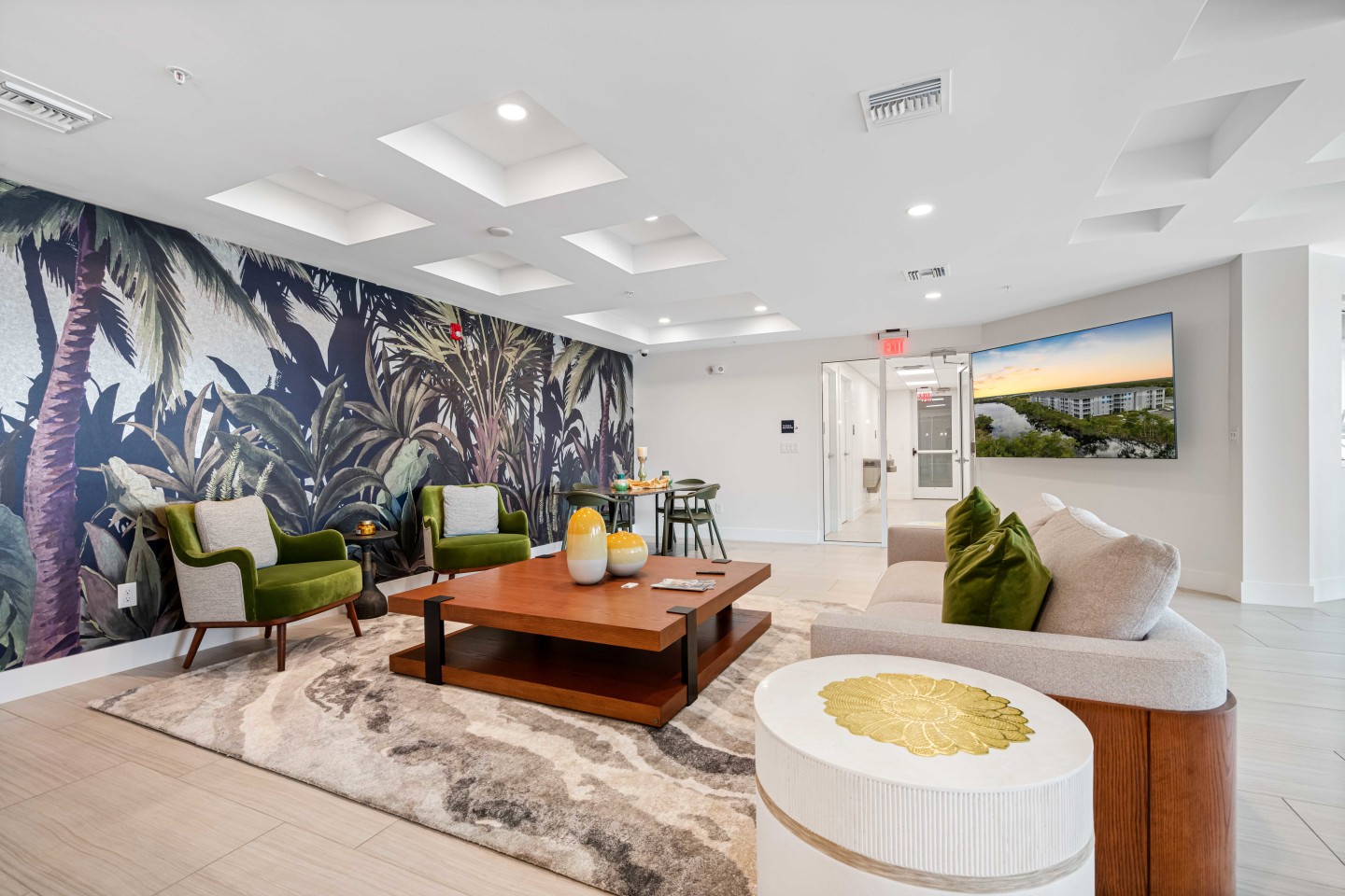 MainSail Apartments Marco Shores Image 6