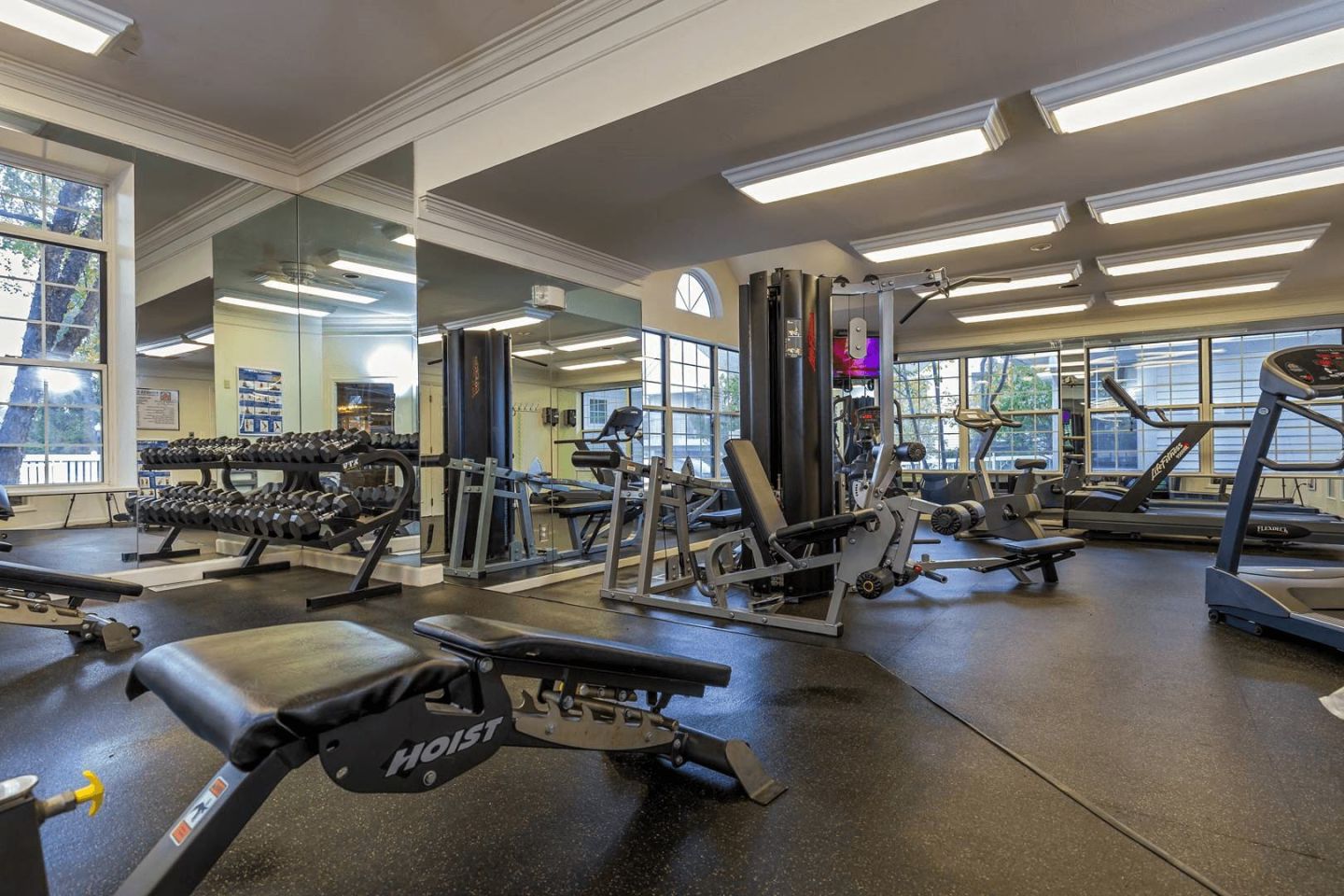 Village Club of Farmington Hills Image 22