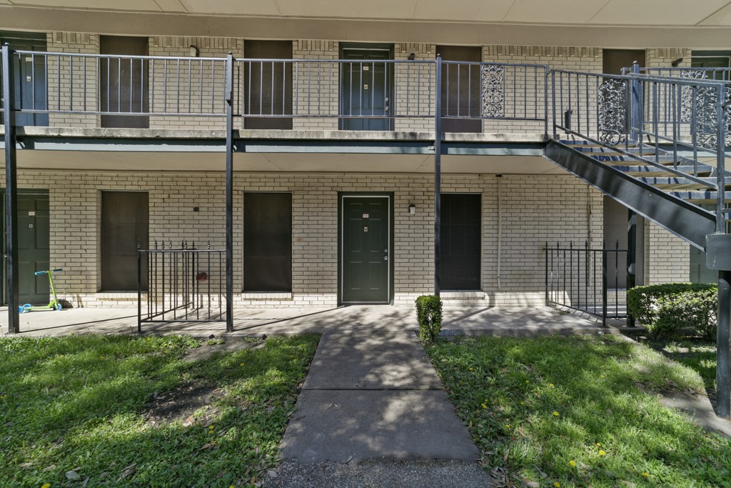 Belleview Apartments Image 5