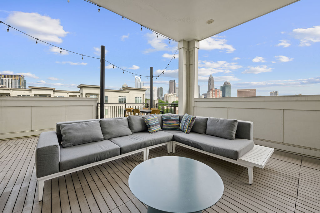 Presley Uptown Image 15