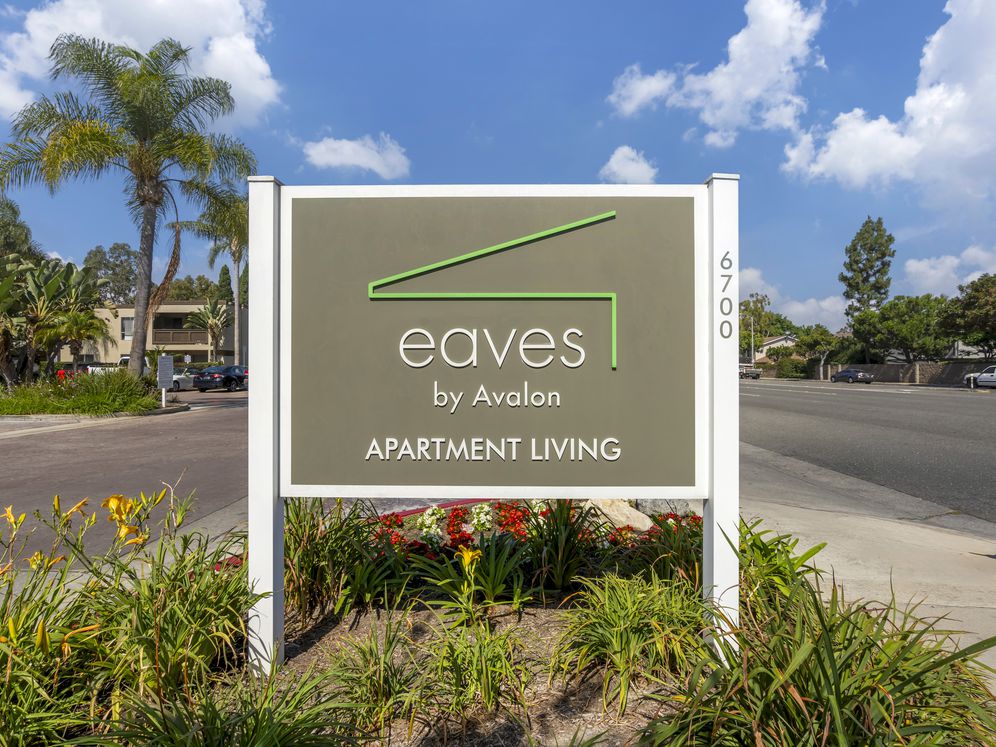 eaves Huntington Beach Image 23