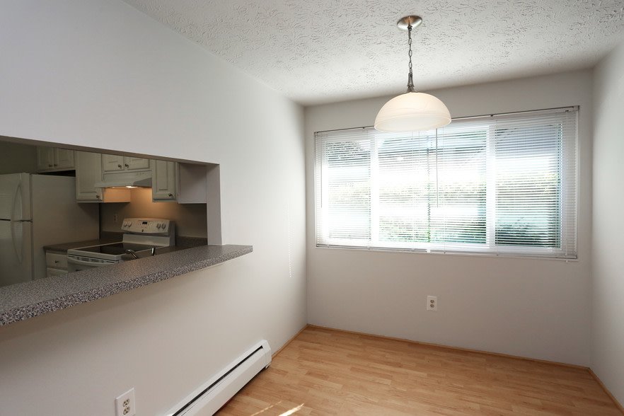 Summitwood Village Image 15