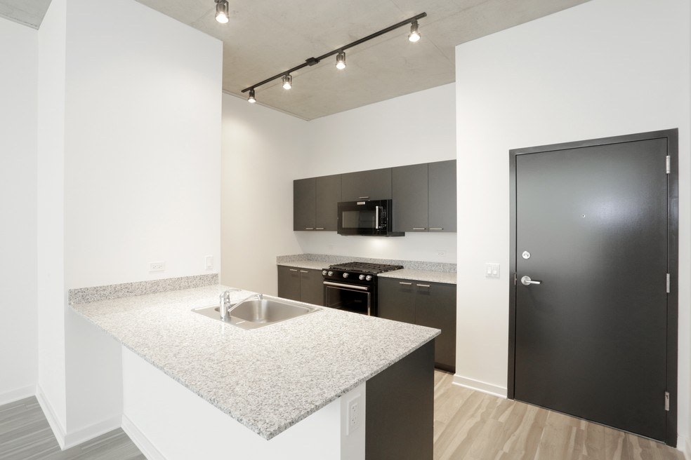 1819 Lofts Image 24