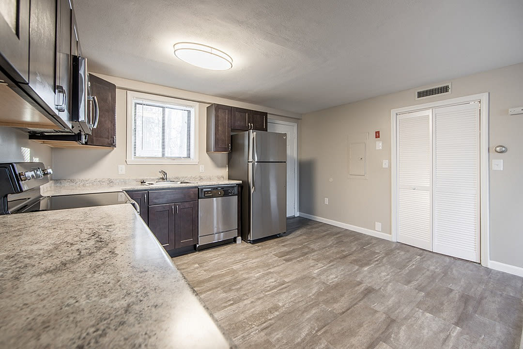 Princeton Park Apartments Image 50