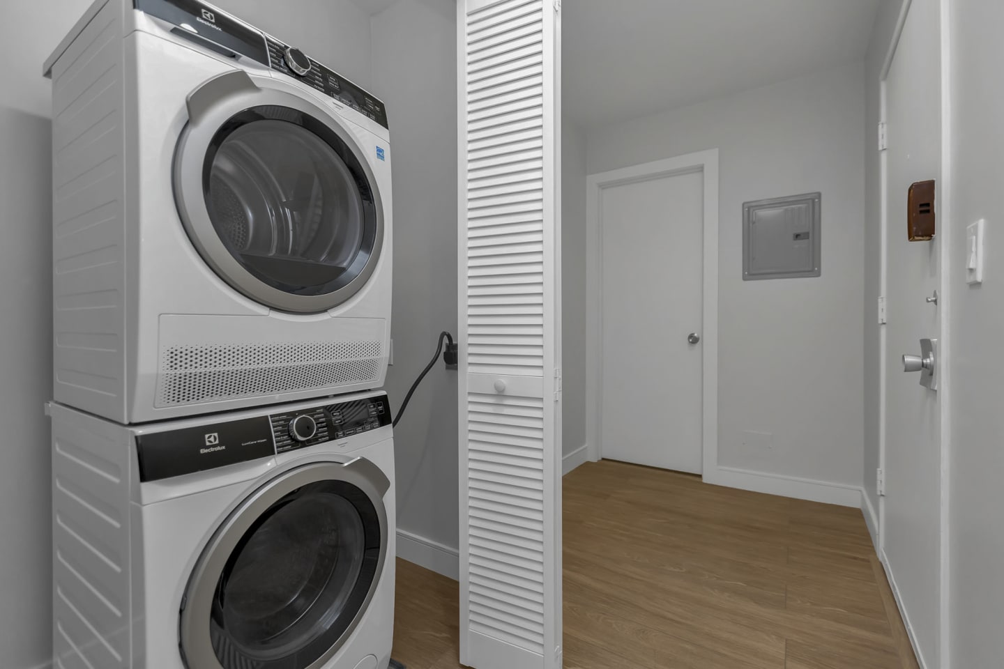 20 SAN ANTONIO Place Image 22