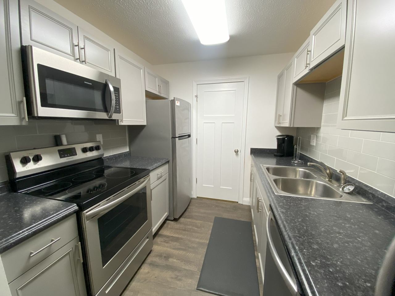 24 Flats Image 6