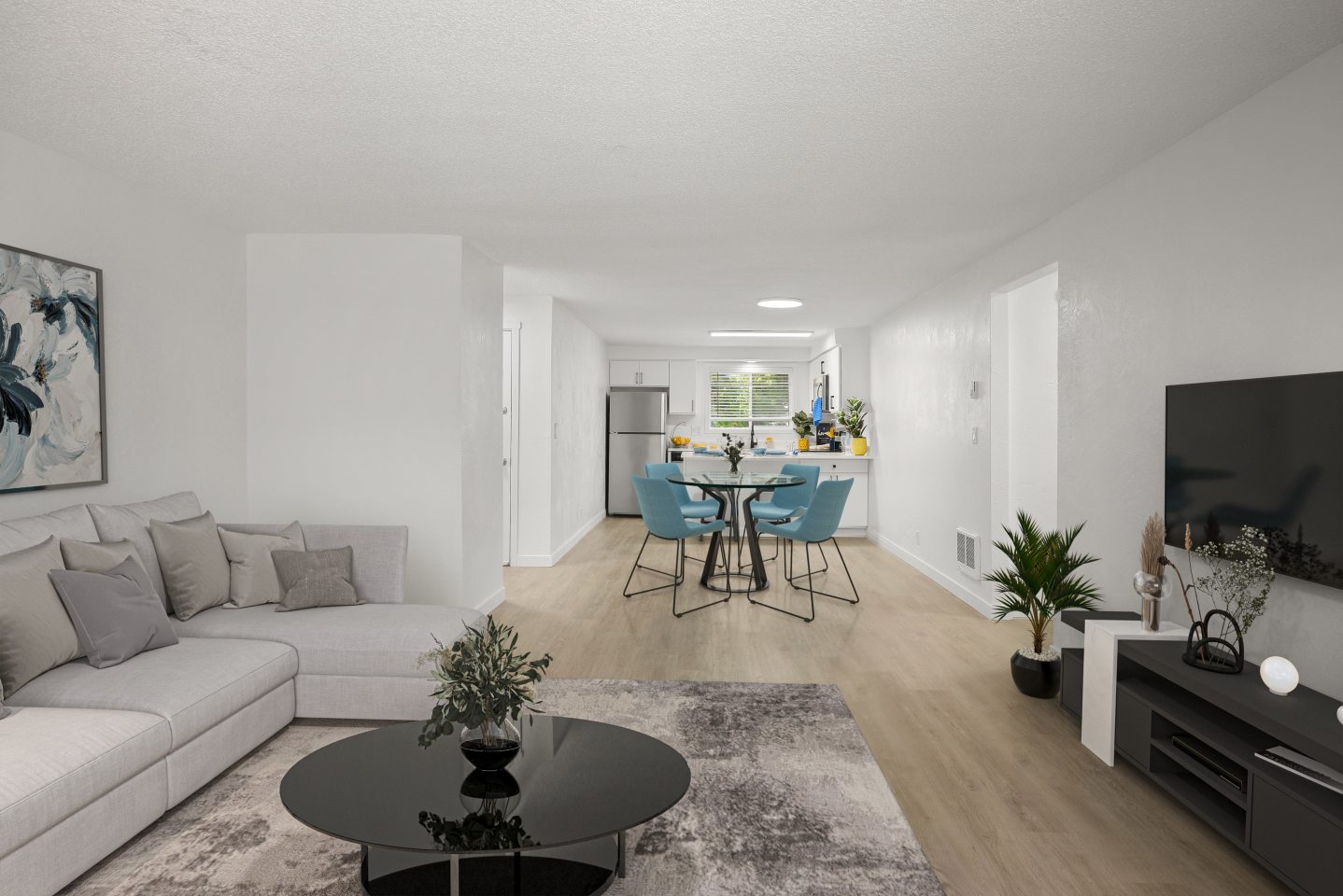 Chalet Apartments Image 1