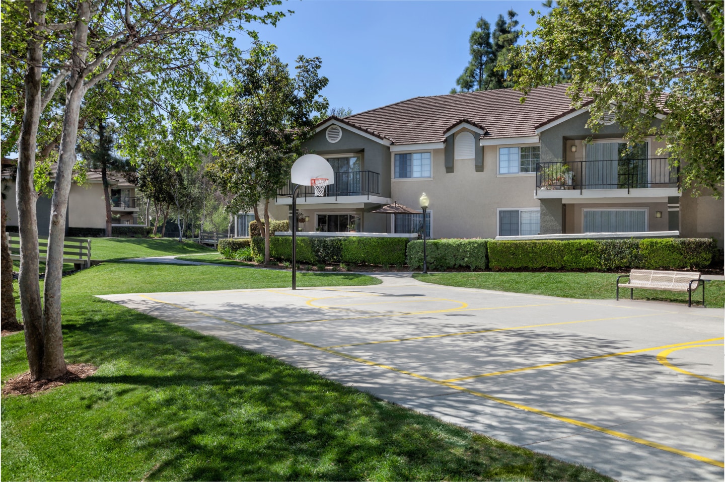 Green Valley Apartments Image 17