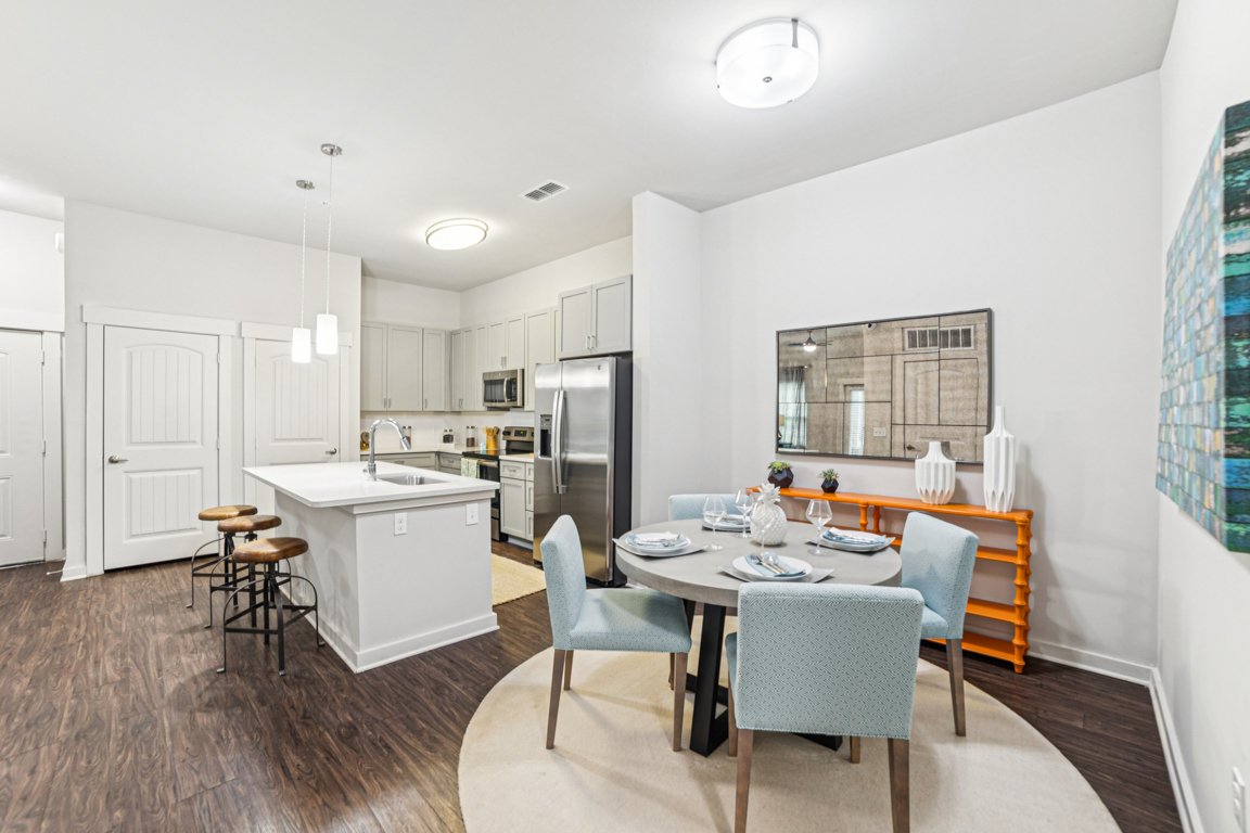Proximity Residences Image 18