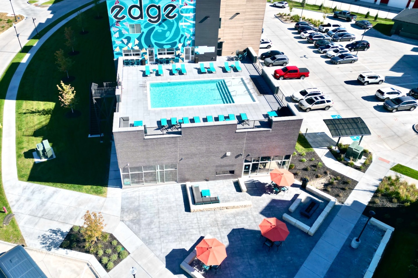 Edge 204 Image 53