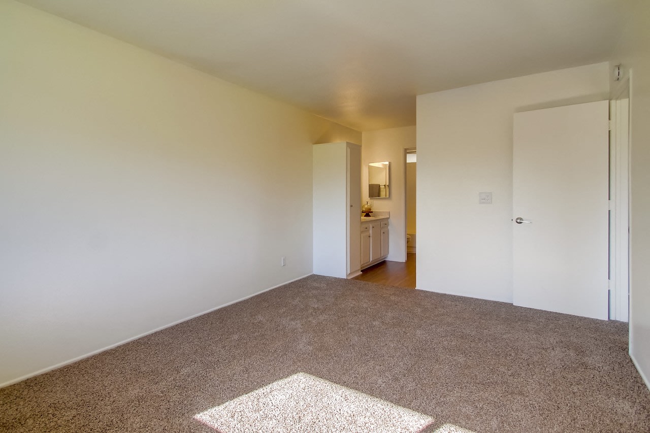 Grand Regency Image 8