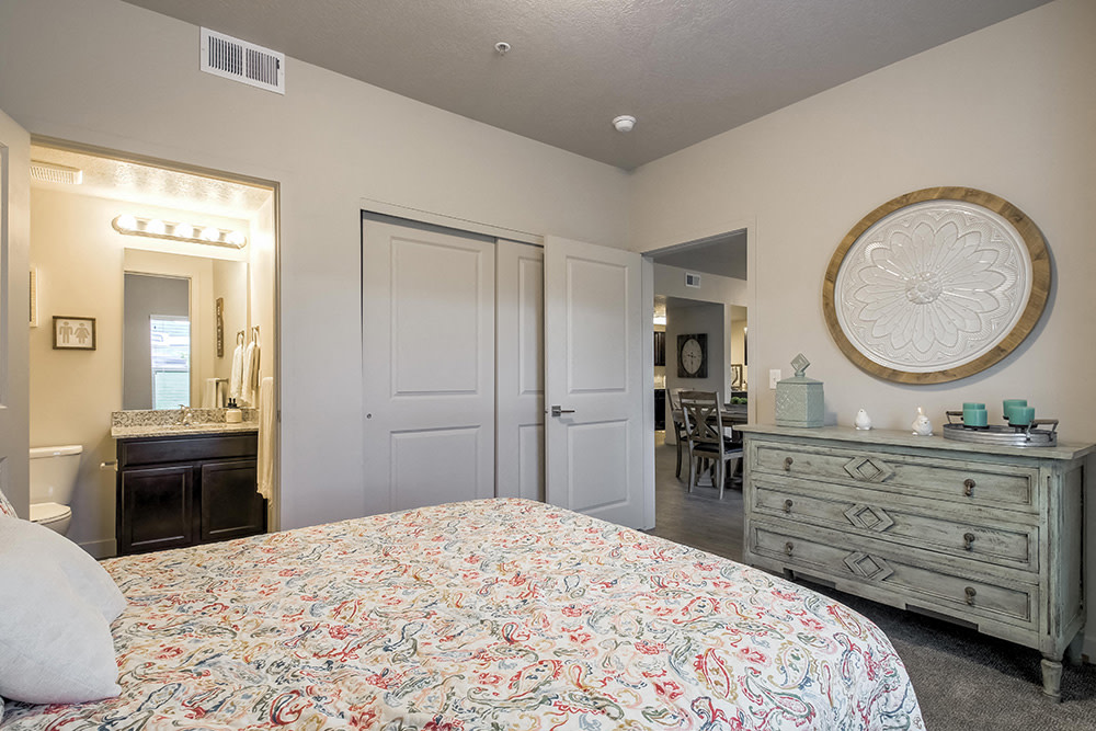 Clearfield Station Apartments Image 17