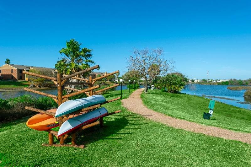 Village by the Sea Image 14