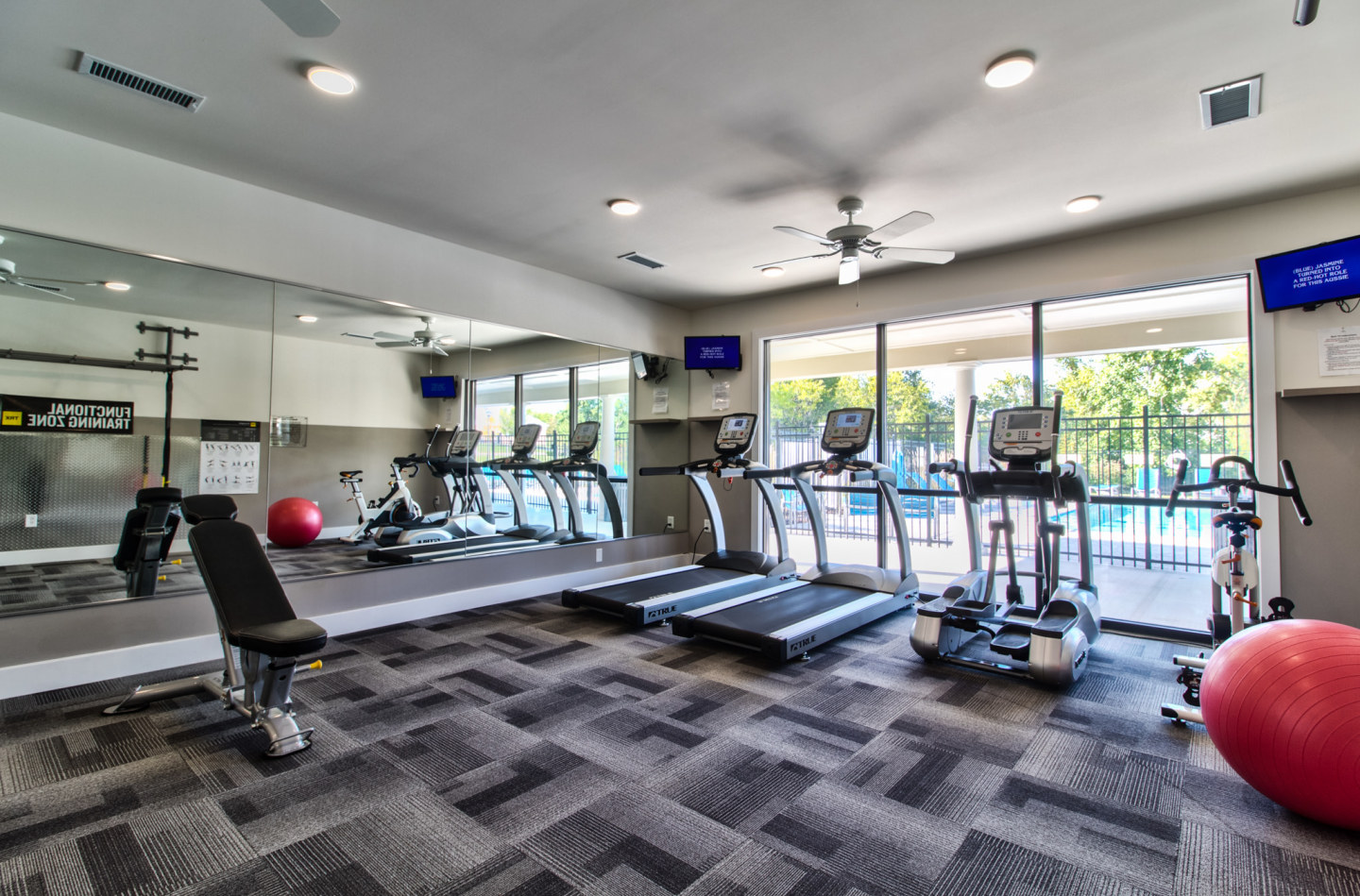 Aventura at Towne Centre Image 10