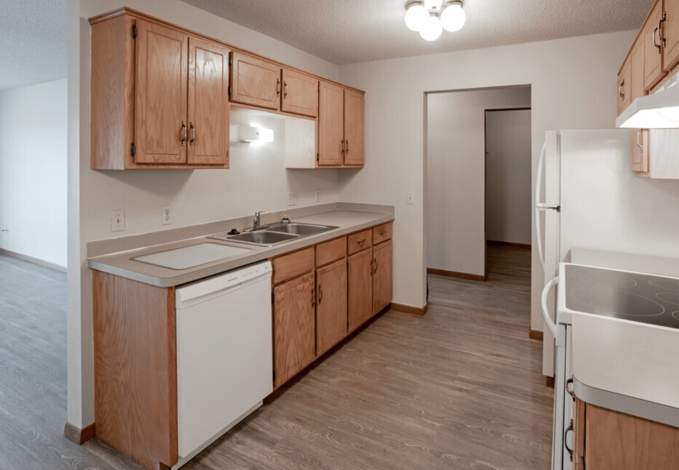 River Ridge Apartments Image 6