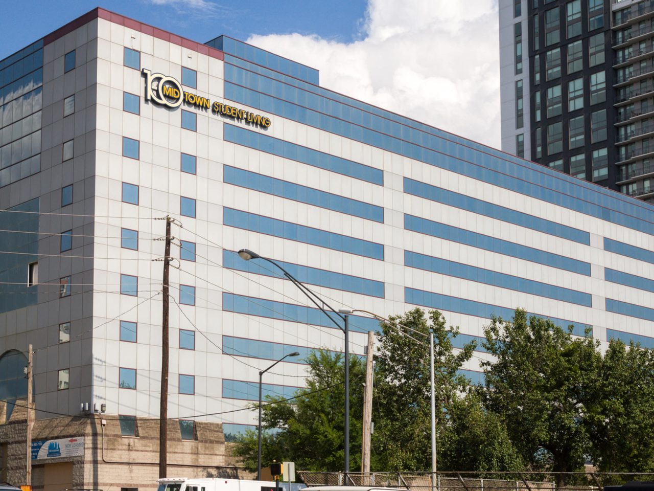 100 Midtown Image 3