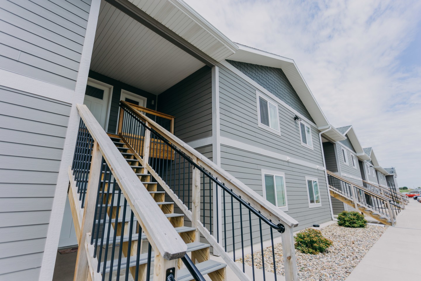 Thelin Center Apartments Image 18
