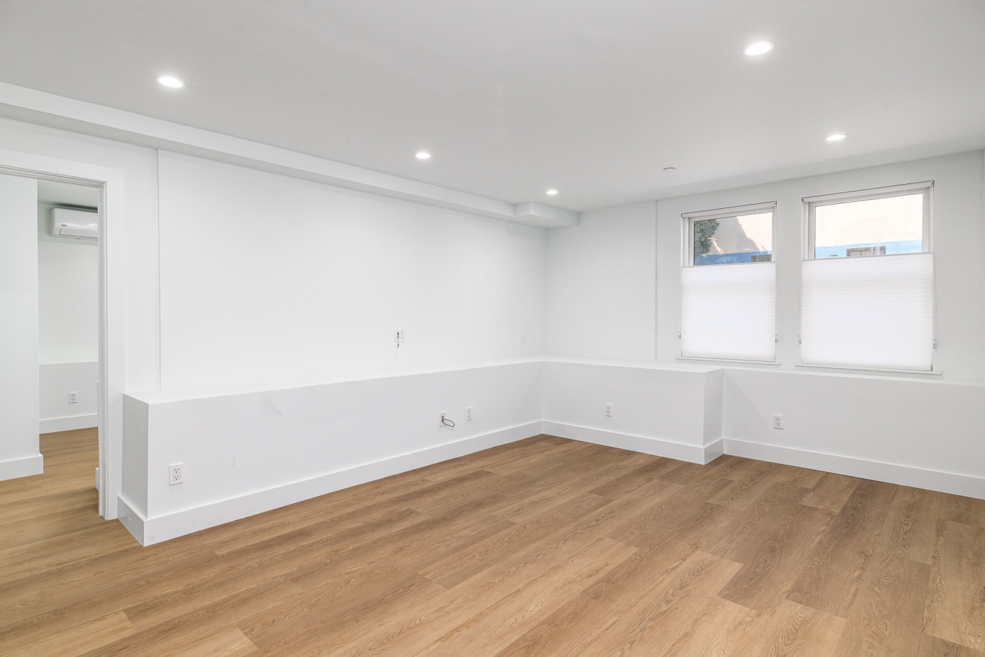 3201 23RD STREET Apartments Image 25