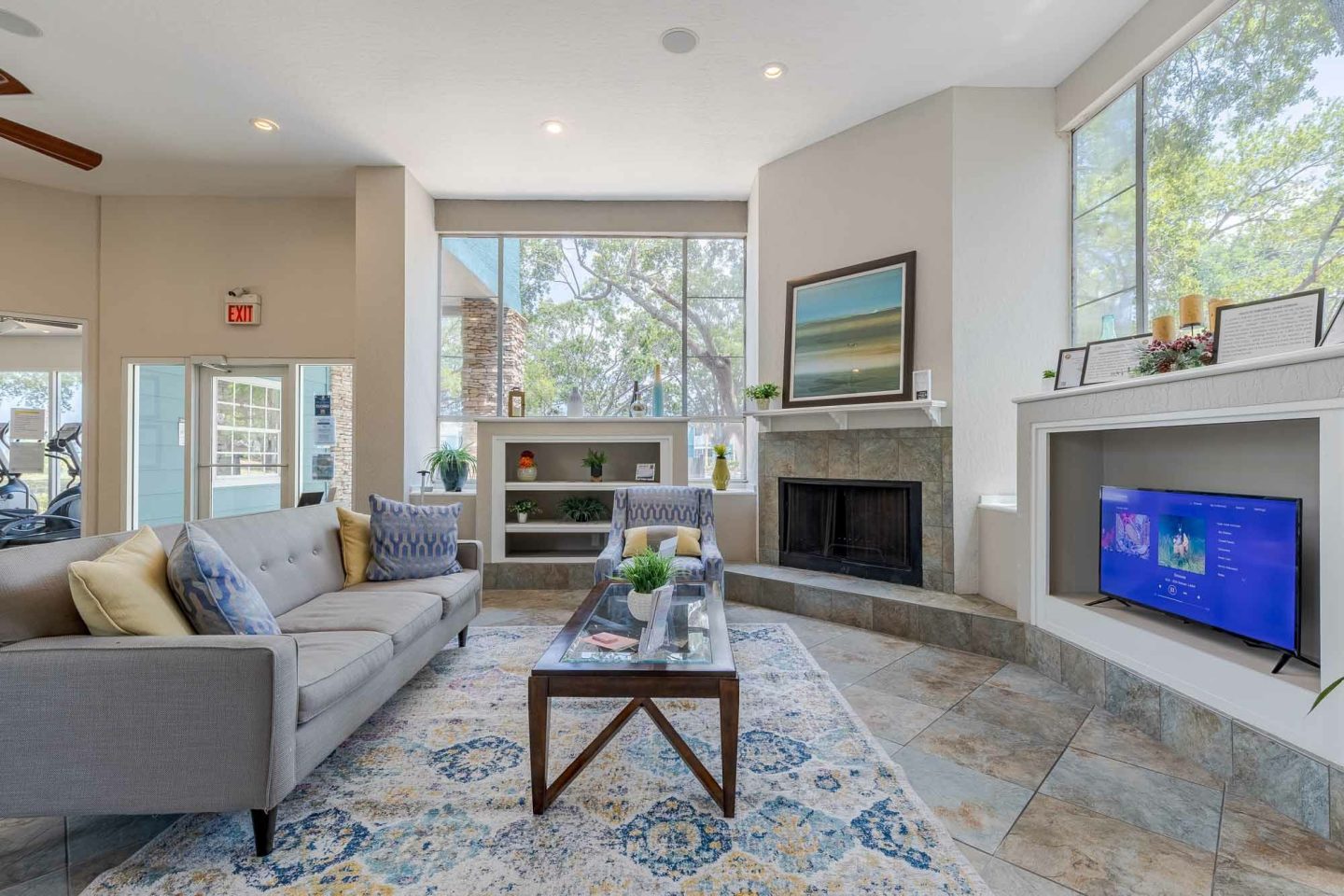 The Savannahs at James Landing Apartments Image 2