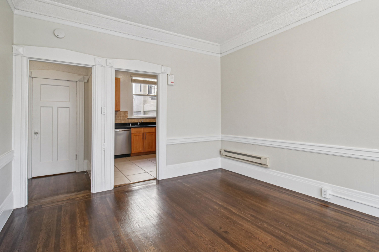 814 California Image 3