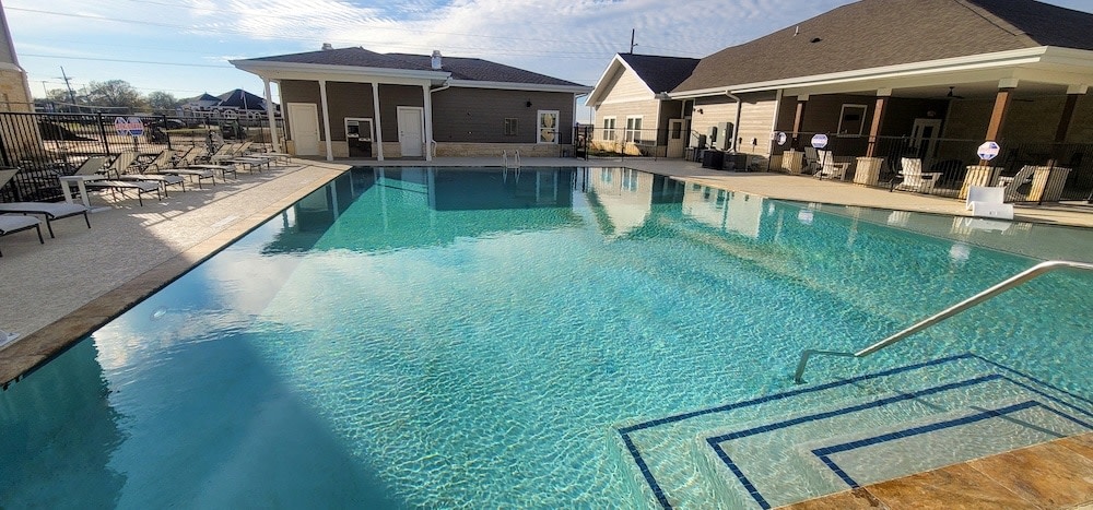 Promenade Luxury Apartments Image 6