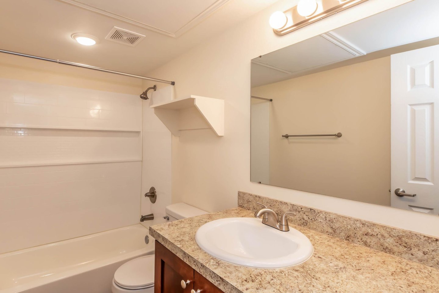 Parkside Apartments Image 28