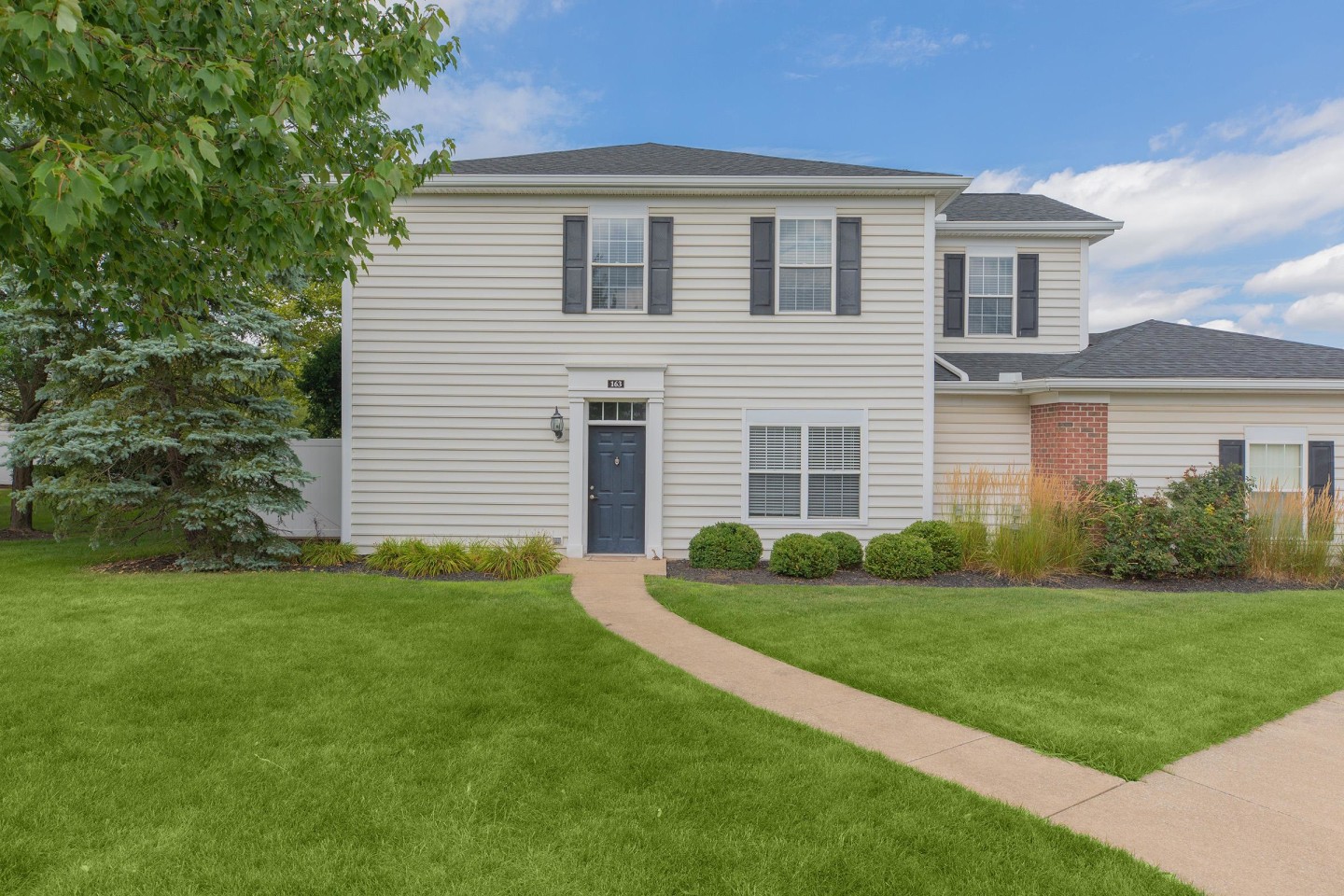 The Residence At Barrington Apartments Image 21