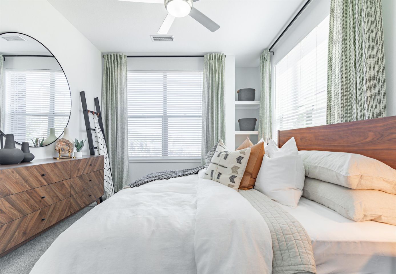 RockVue Apartments Image 17